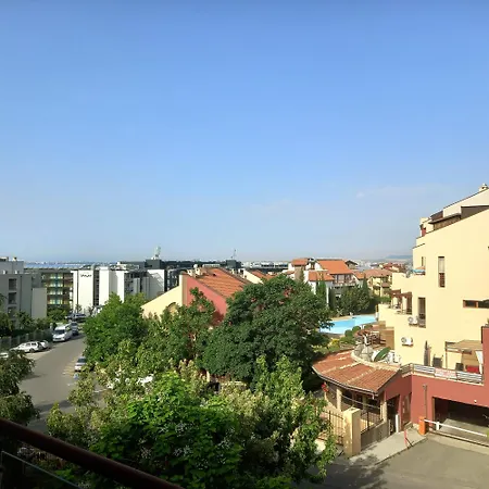 Helios Seaview * سفيتي فلاس