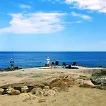 Helios Seaview アパート
