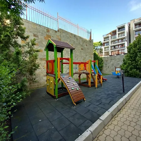Marina Ville Private Studio *